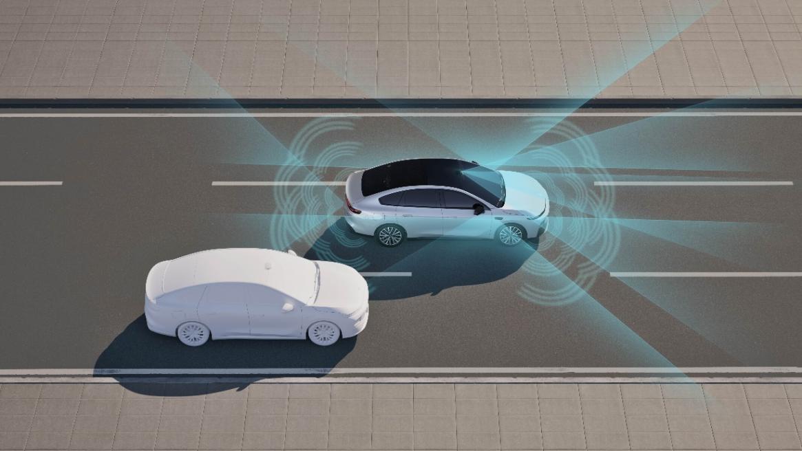 精准阻击小鹏MONA M03 零跑B01 650激光雷达版仅需11.98万元