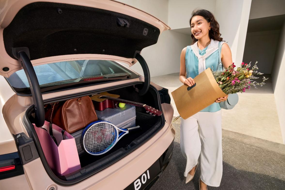 精准阻击小鹏MONA M03 零跑B01 650激光雷达版仅需11.98万元