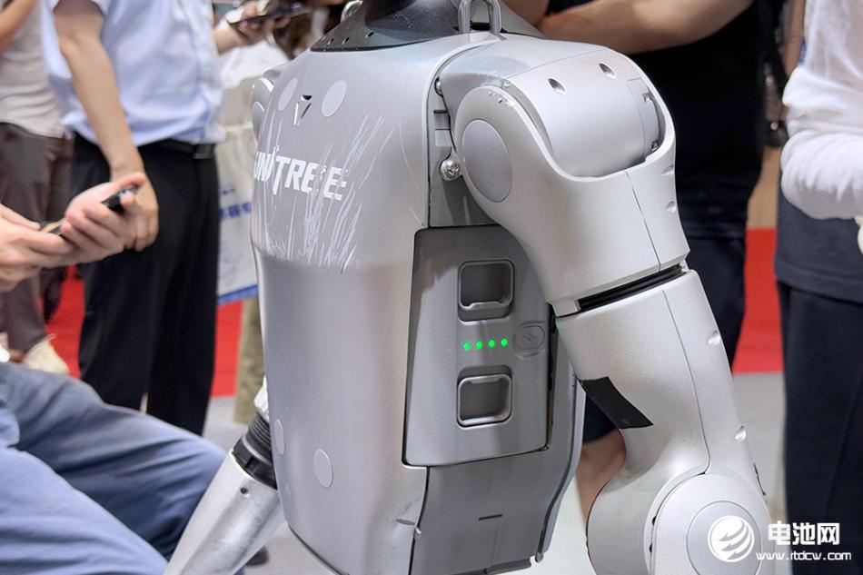 亿元级订单砸下！固态电池&ldquo;泼天富贵&rdquo;降临？