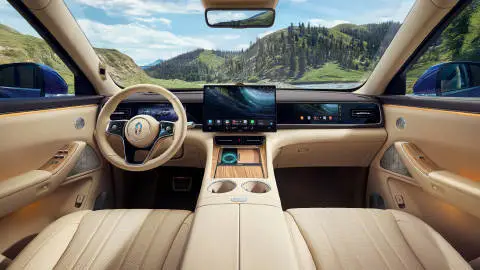 全新问界M7内饰揭晓：16.1英寸中控屏 主驾零重力座椅