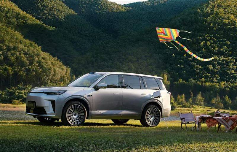 能带娃还能探索远方 9月多款SUV新车配“六座版” 现代帕里斯帝领衔