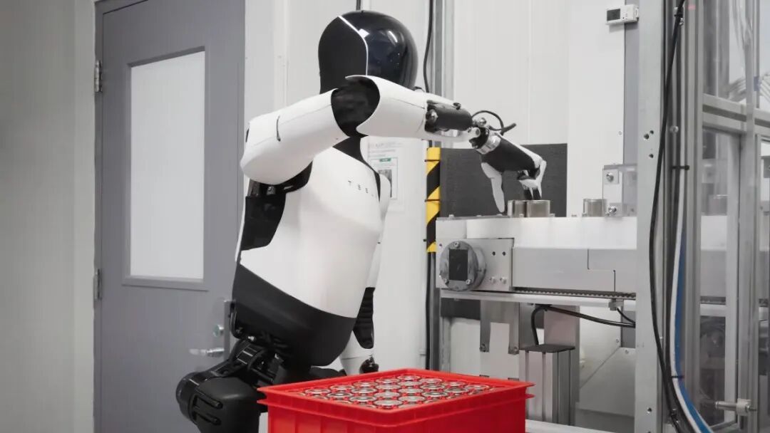 特斯拉的两张&ldquo;大饼&rdquo;，能否撑起马斯克的超8万亿市值梦？